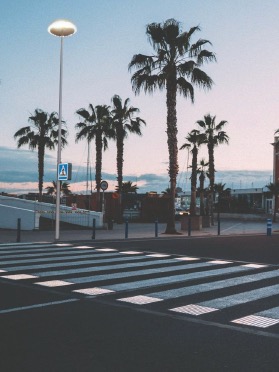 Off Grid Pedestrian Crossing image 3